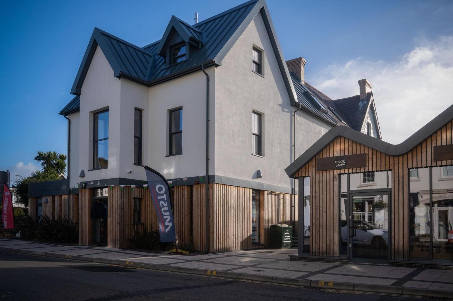 Ocean Cabins No 3 At The Square - Saundersfoot Ruang foto