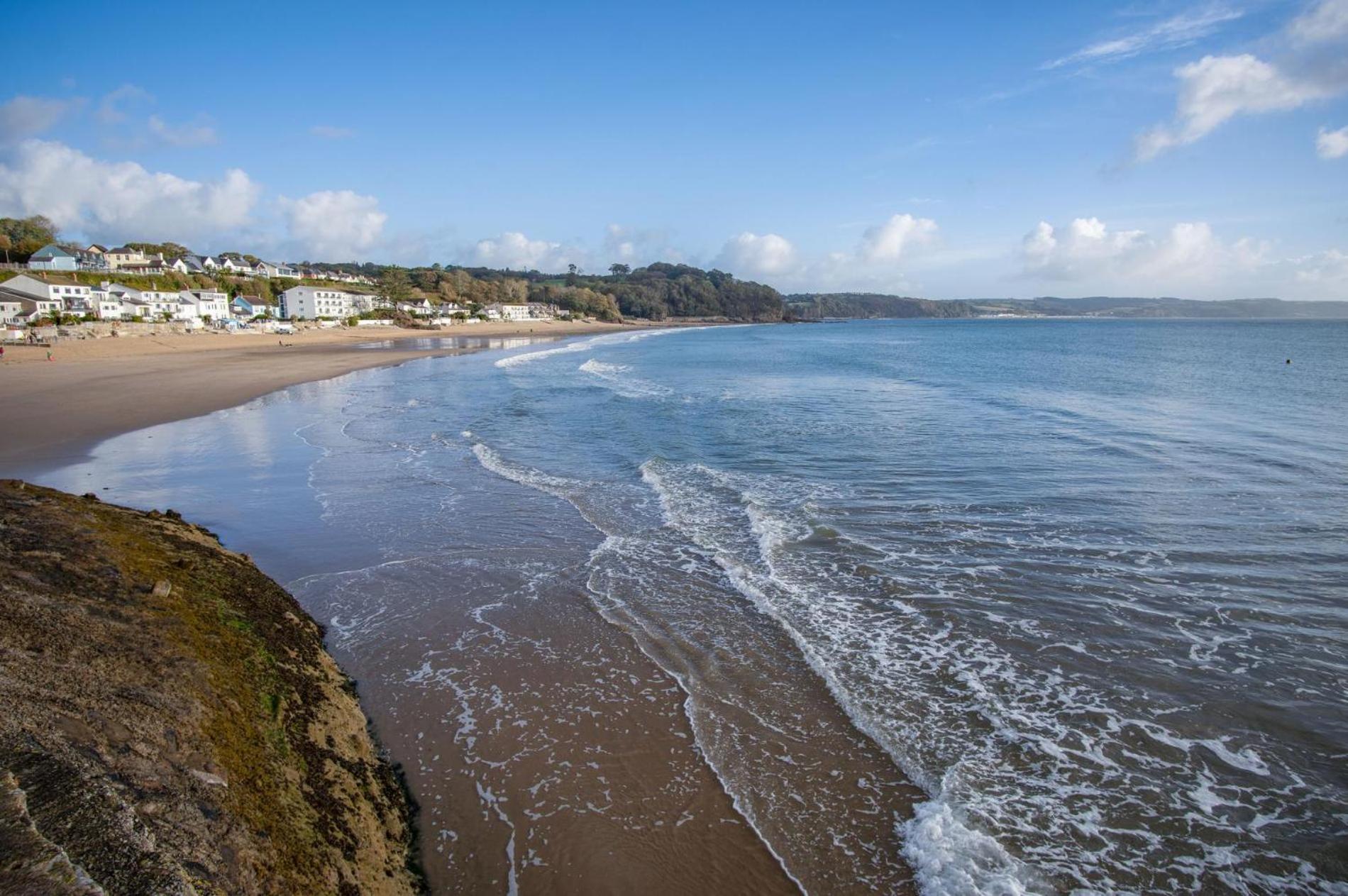 Ocean Cabins No 3 At The Square - Saundersfoot Ruang foto